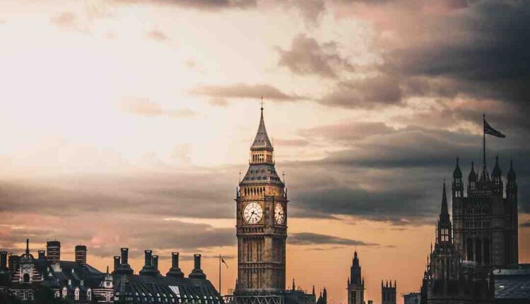 Barclays closes two more London bank branches as they have fewer than 10 customers